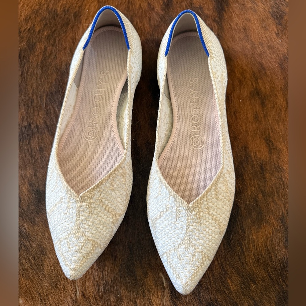 Rothy's The point Lace Flats